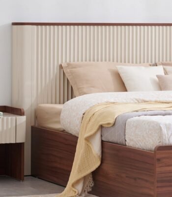 Indianiit- Furniture